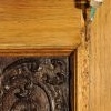 Portal i skrzydło drzwi z prezbiterium do zakrystii - w trakcie prac konserwatorskich - dofinansowano ze środków Ministra Kultury i Dziedzictwa Narodowego - październik 2019_1
