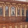 Stalla południowa w prezbiterium z obrazami przedstawiającymi sceny z życia św. Brygidy - stan przed rozpoczęciem prac - kwiecień 2021_7